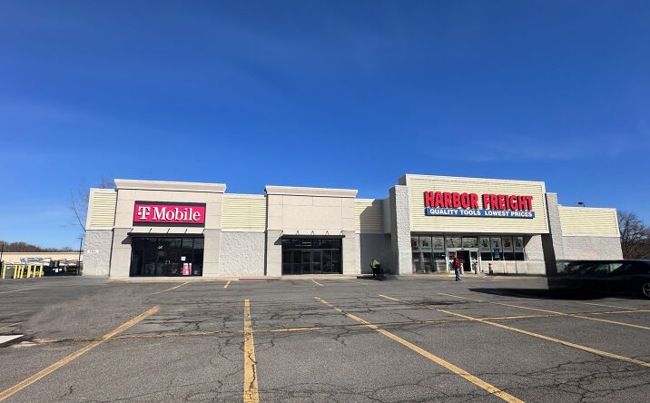 Pictures of Retail property located at 301 NY 104, Oswego, NY 13126 for sales - image #1