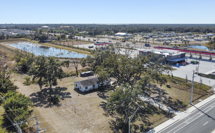 Pictures of Land, Mixed Use property located at 2519 Moccasin Wallow Rd, Palmetto, FL 34221 for sales - image #1
