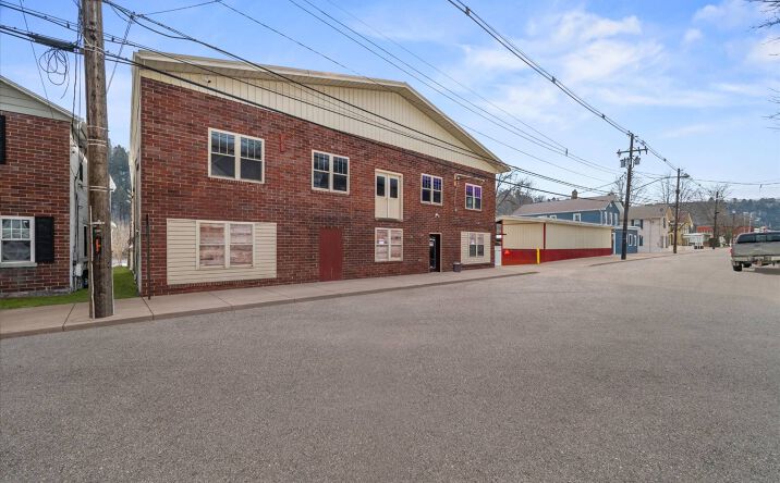 Pictures of Office property located at 309 Main Street, Emlenton, PA 16373 for sales - image #1