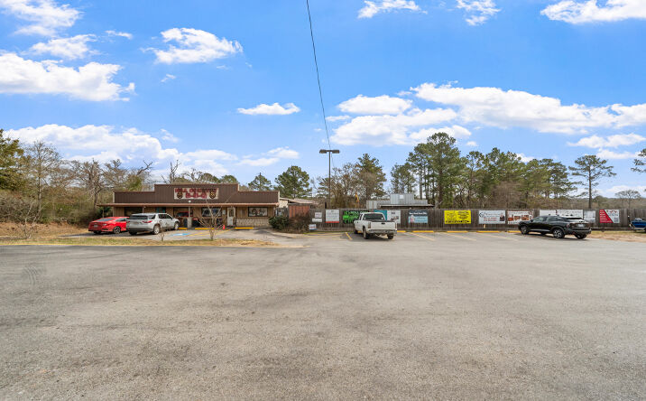 Pictures of Hospitality, Land, Retail, Special Purpose property located at 27004 Hwy 6, Hempstead, TX 77445 for sales - image #1