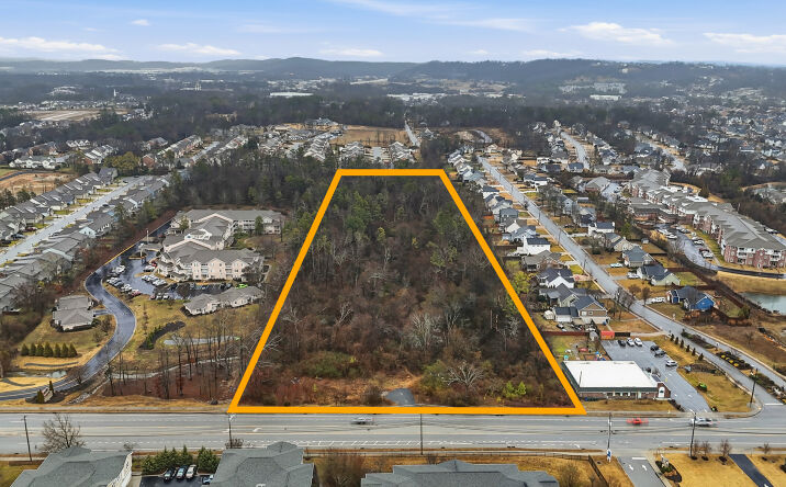 Pictures of Land property located at 7521 Shallowford Road, Chattanooga, TN 37421 for sales - image #1