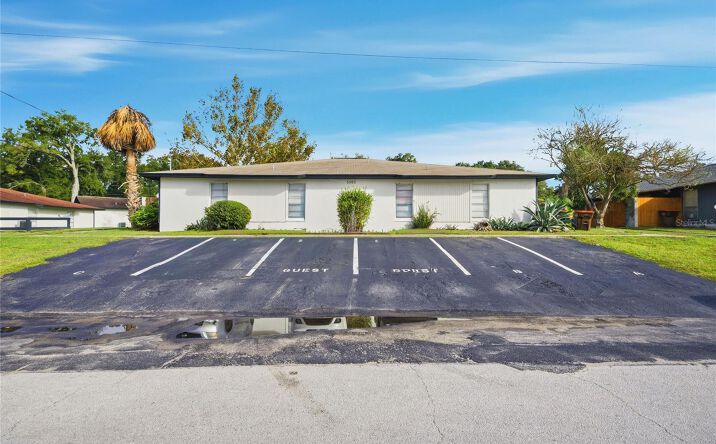 Pictures of Multifamily property located at 5355 SE 29th Pl, Ocala, FL 34480 for sales - image #1