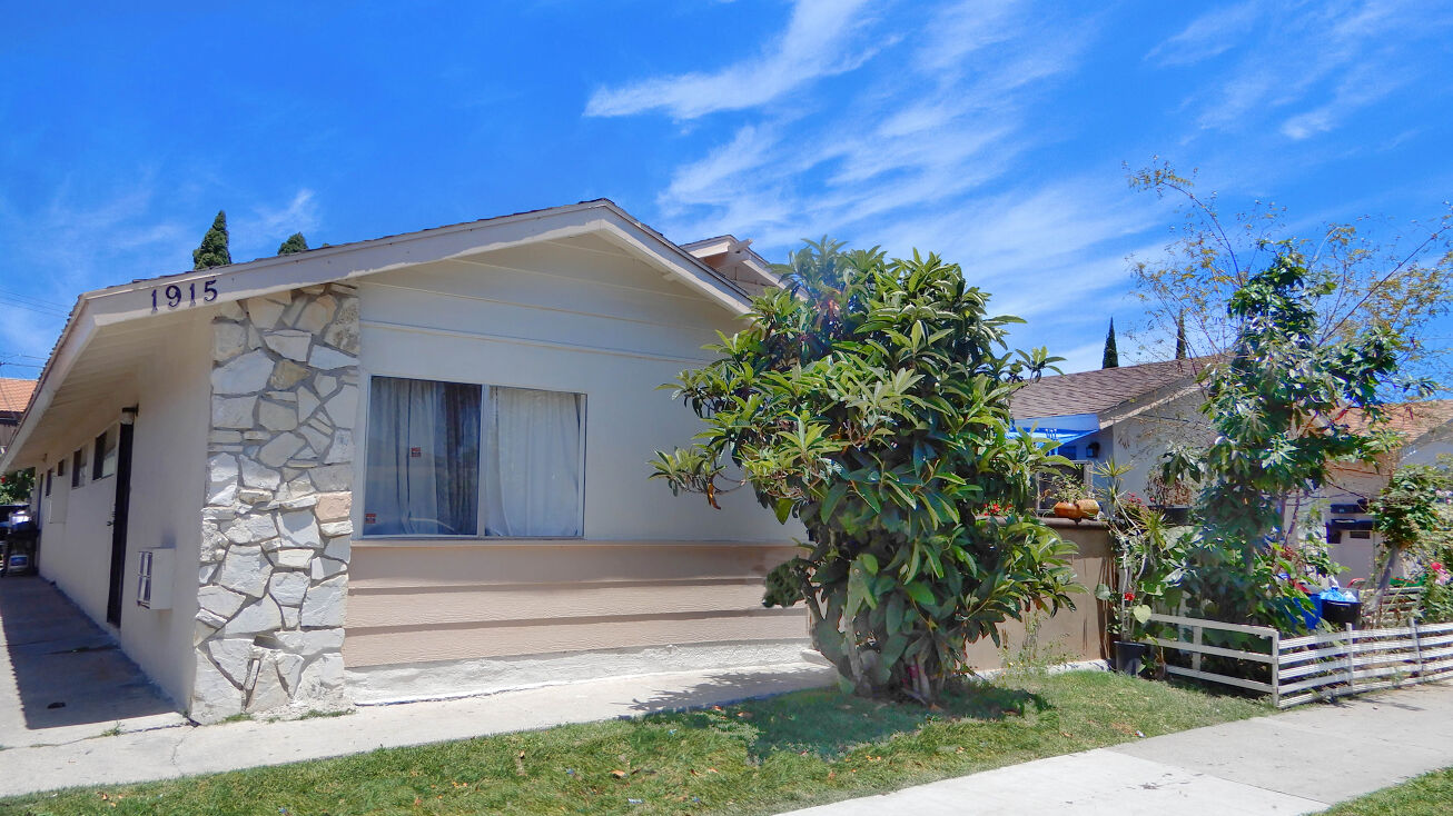 1915 E. Grove Avenue, Orange, CA 92865 Multifamily Property for Sale