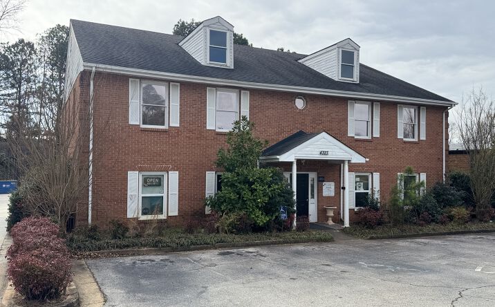 Pictures of Office property located at 4327 Mundy Mill Rd, Oakwood, GA 30566 for sales - image #1