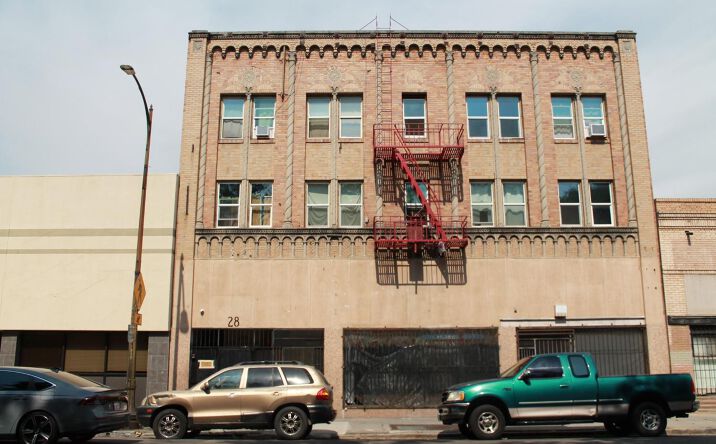 Pictures of Multifamily property located at 28 S American St, Stockton, CA 95202 for sales - image #1