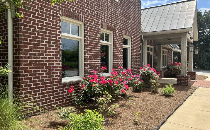 Pictures of Retail property located at 1010 Market St, Greensboro, GA 30642 for sales - image #1