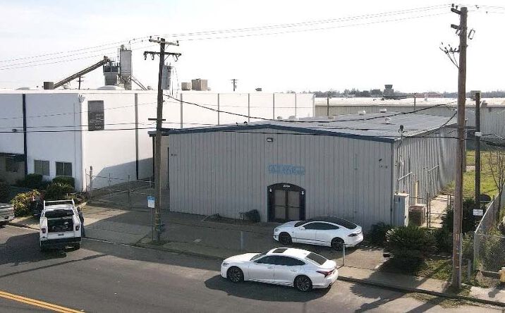 Pictures of Industrial property located at 2234 Hoover Avenue, Modesto, CA 95354 for sales - image #1