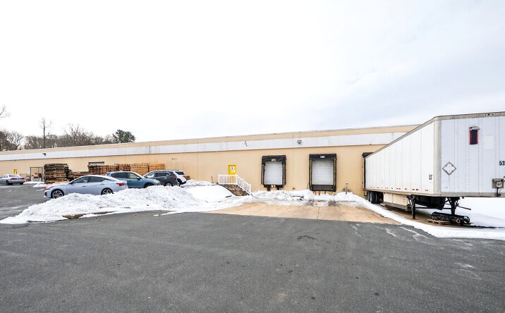 Pictures of Industrial property located at 8900 Glebe Park Dr, Easton, MD 21601 for sales - image #1