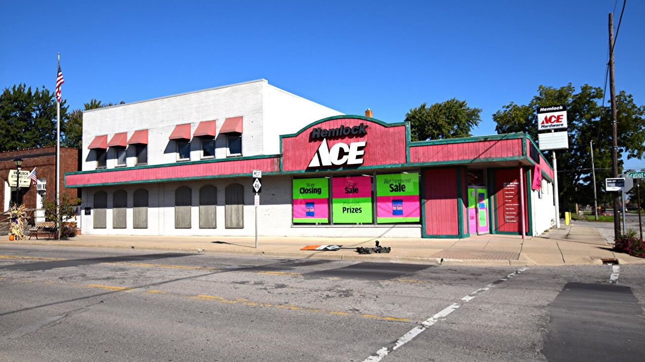 216 W. Saginaw Road, Hemlock, MI 48626