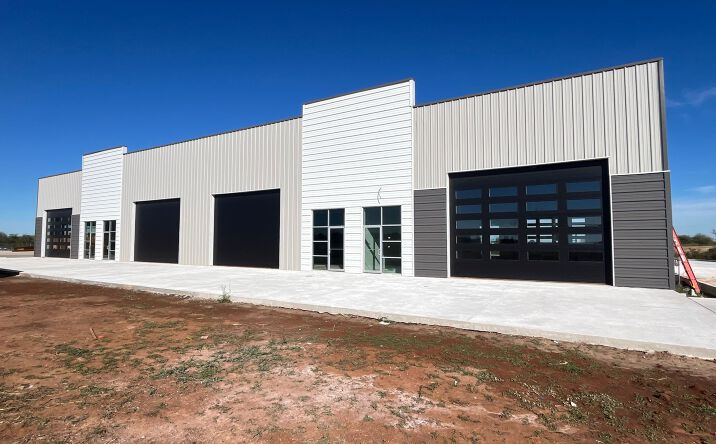 Pictures of Retail, Industrial property located at 11725 North Morgan Road, Yukon, OK 73099 for sales - image #1