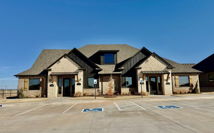 Pictures of Office property located at 17800 Knox Farm Rd, Edmond, OK 73012 for sales - image #1