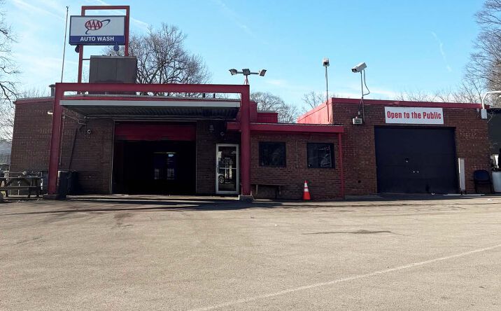Pictures of Retail property located at 3300 Central Pkwy, Cincinnati, OH 45225 for sales - image #1