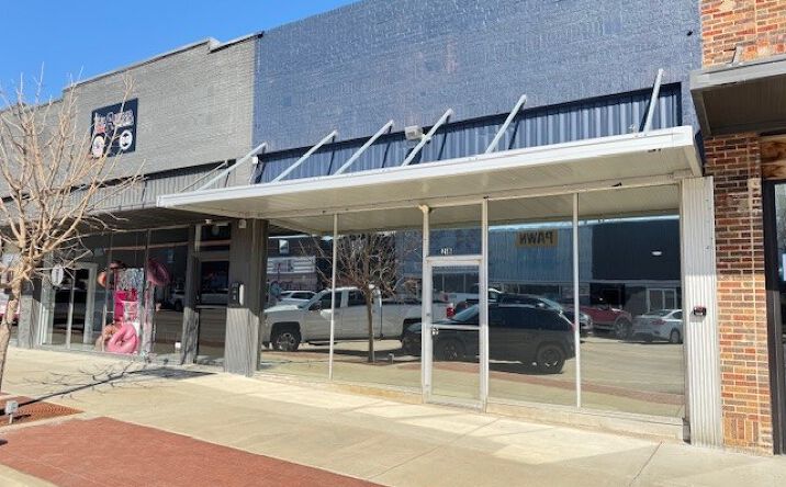 Pictures of Mixed Use property located at 218 E Main, Ada, OK 74820 for sales - image #1