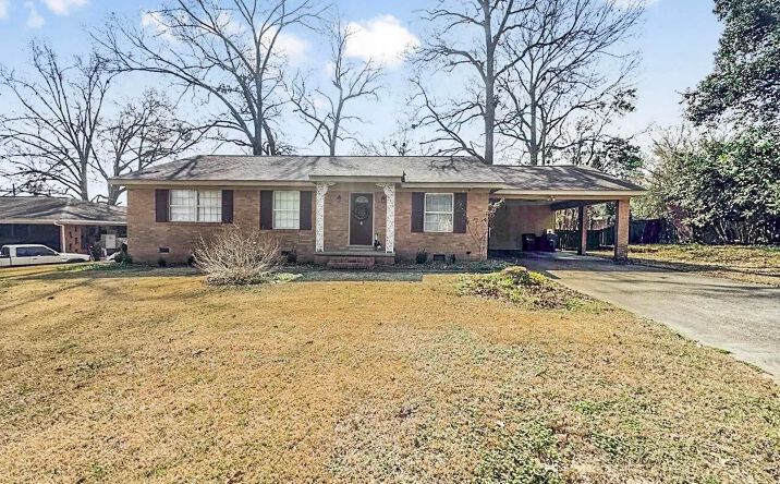 Pictures of Land property located at 4 Oakhurst Drive, 70276, MS 39120 for sales - image #1