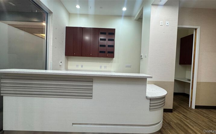 Pictures of Office property located at 131-07 40th Road, New York, NY 11354 for sales - image #1
