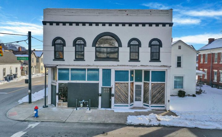 Pictures of Mixed Use, Retail property located at 530-532 N Columbus Street, Lancaster, OH 43130 for sales - image #1