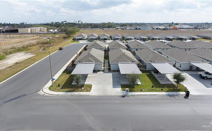 Pictures of Multifamily property located at 2108 Stauffer Street, Weslaco, TX 78596 for sales - image #1
