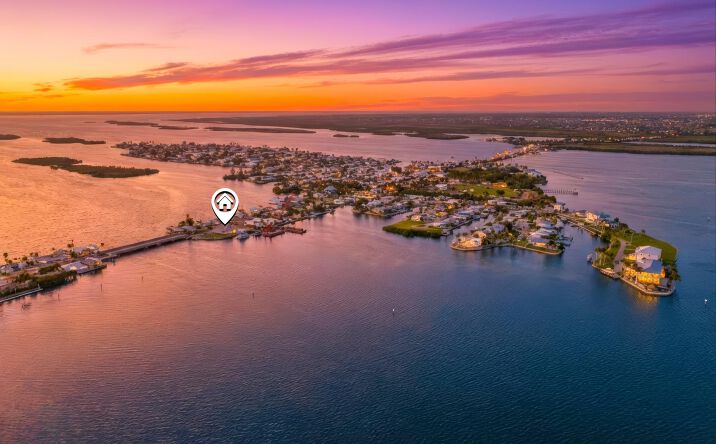 Pictures of Land property located at 4767 Pine Island Rd, Matlacha, FL 33993 for sales - image #1