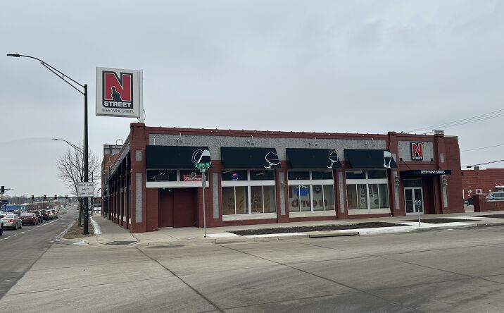 Pictures of Retail property located at 1801 O St, Lincoln, NE 68508 for sales - image #1