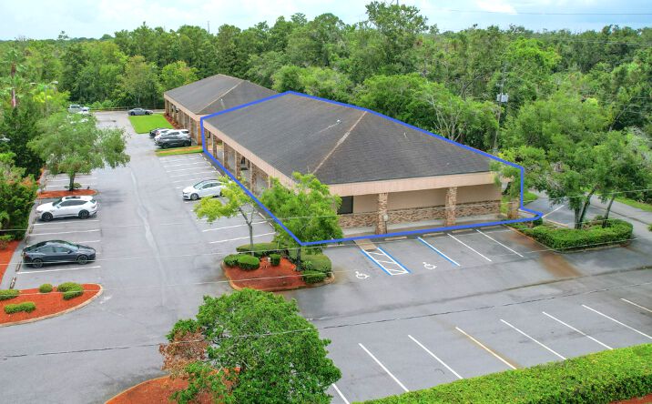 Pictures of Office property located at 3000 US-19, Holiday, FL 34691 for sales - image #1