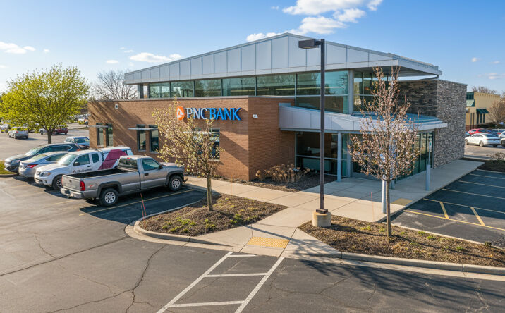 Pictures of Retail property located at 17375 W Capitol Dr, Brookfield, WI 53045 for sales - image #1