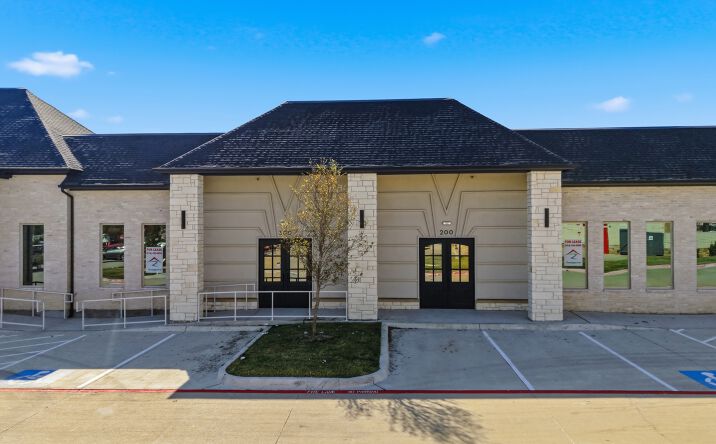 Pictures of Retail property located at 5121 S Custer Rd, McKinney, TX 75070 for sales - image #1