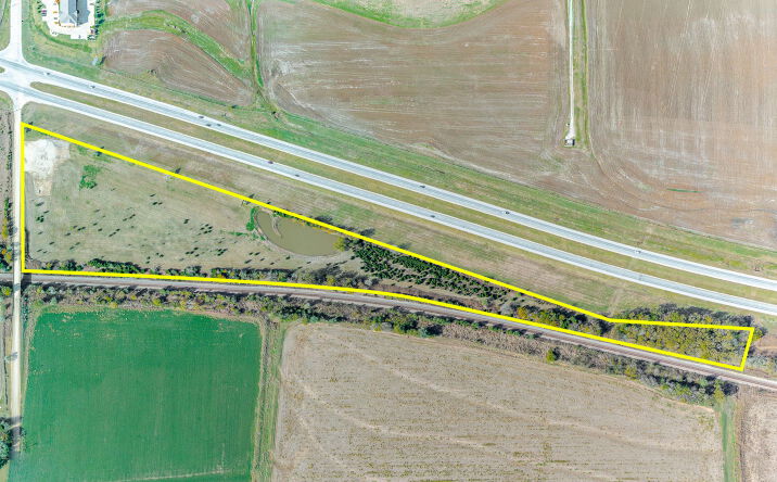Pictures of Hospitality, Land, Mixed Use, Retail, Self Storage property located at 7380 242nd Rd, Arkansas City, KS 67005 for sales - image #1