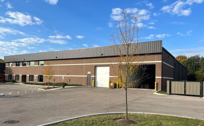 Pictures of Industrial property located at 1425 Nagel Blvd, Batavia, IL 60510 for sales - image #1