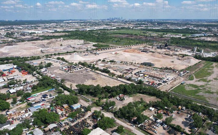 Pictures of Land property located at X Y Luna Los Land, Dallas, TX 75229 for sales - image #1