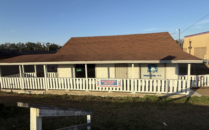 Pictures of Land, Mixed Use, Office, Retail property located at 313 US-84, Cairo, GA 39828 for sales - image #1