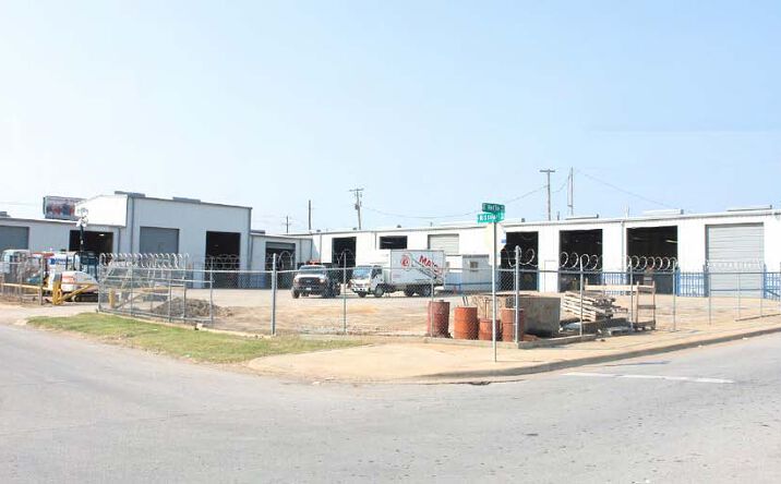 Pictures of Retail, Industrial property located at 700 Missouri Avenue, Fort Worth, TX 76104 for sales - image #1