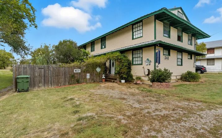 Pictures of Land property located at 348 Sam Houston St, Mineral Wells, TX 76067 for sales - image #1