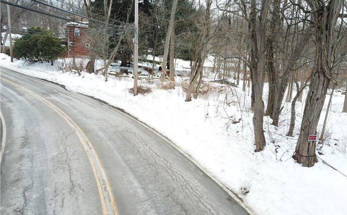 Pictures of Land property located at 0 Tyler Rd, Verona, PA 15147 for sales - image #1