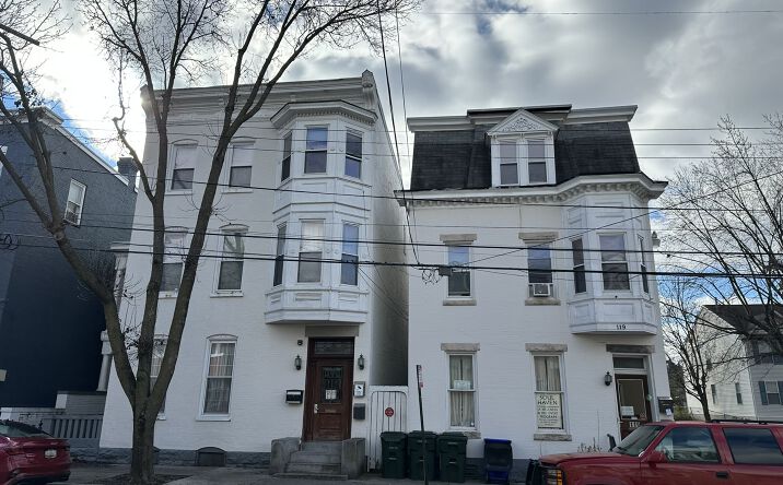 Pictures of Mixed Use, Multifamily property located at 117 E Antietam St, Hagerstown, MD 21740 for sales - image #1