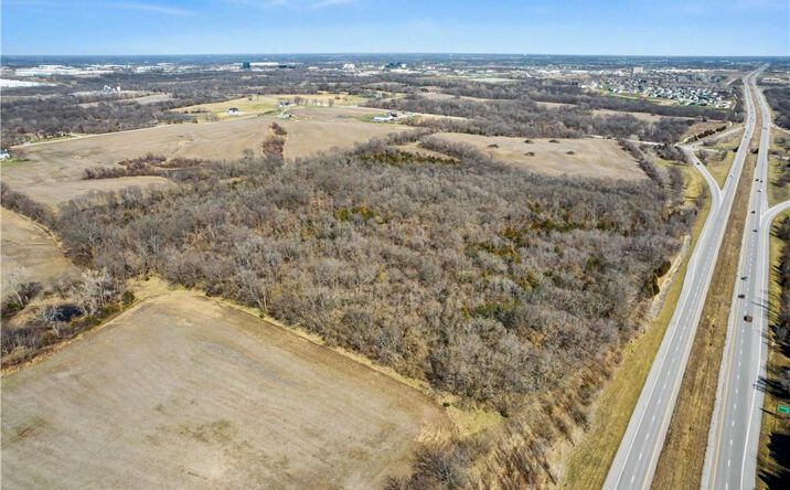 Pictures of Land, Multifamily property located at Outer Road West & N Amity Avenue, Kansas City, MO 64153 for sales - image #1
