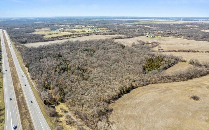 Pictures of Land, Mixed Use, Multifamily, Retail property located at outer road west & north Amity, Kansas City, MO 64153 for sales - image #1