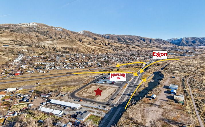 Pictures of Land property located at 3300 S 5th Ave, Pocatello, ID 83204 for sales - image #1