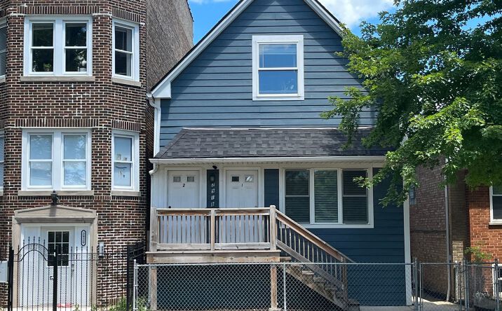 image of property at 2918 W NELSON ST Chicago IL 60618-7027