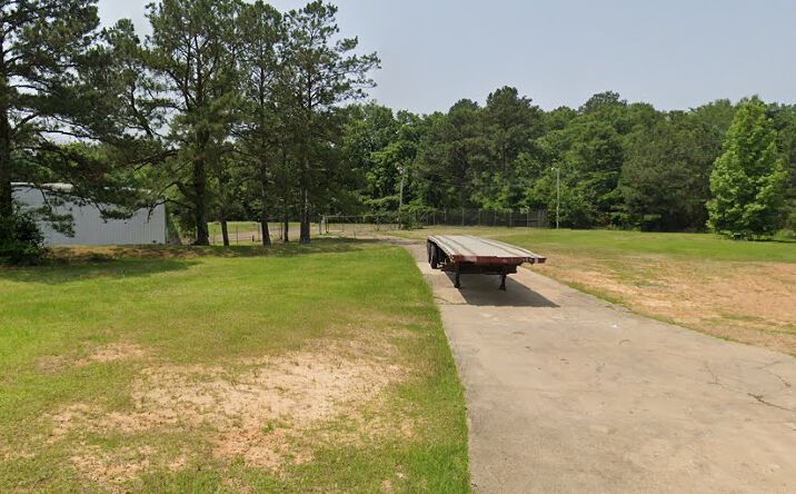 Pictures of Industrial, Self Storage property located at 251 Elm St, Kosciusko, MS 39090 for sales - image #1