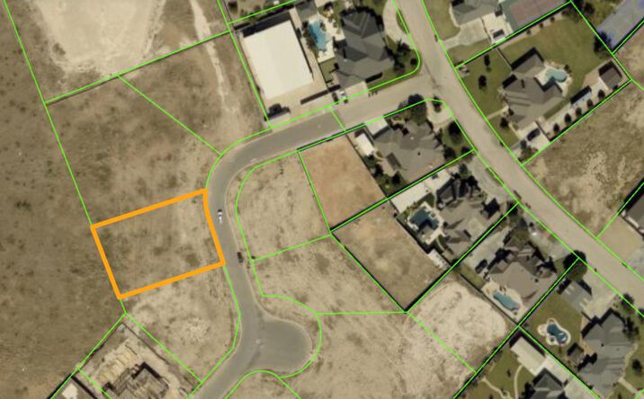Pictures of Land property located at 33 River Oaks Dr, Odessa, TX 79765 for sales - image #1
