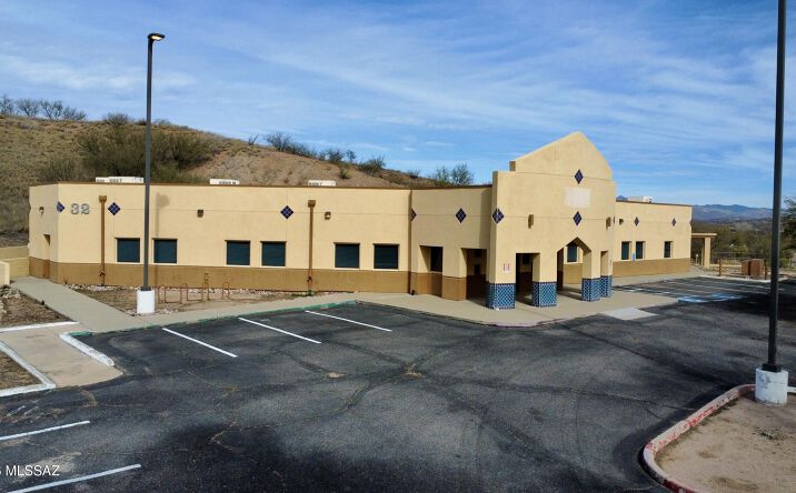 Pictures of Special Purpose property located at 32 Boulevard Del Rey David, Nogales, AZ 85621 for sales - image #1
