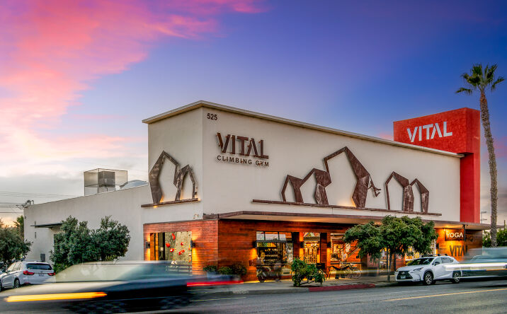 Pictures of Retail property located at 525 S Coast Hwy 101, Oceanside, CA 92054 for sales - image #1