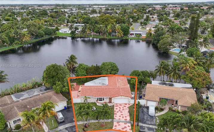 Pictures of Multifamily property located at 3241 NW 40th St, Lauderdale Lakes, FL 33309, 2737 NW 24th Ave, Oakland Park, FL 33311 for sales - image #1