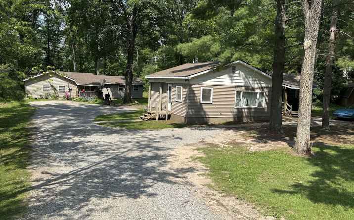 Pictures of Multifamily property located at 9425/9437 Co Rd 487, Atlanta, MI 49709 for sales - image #1