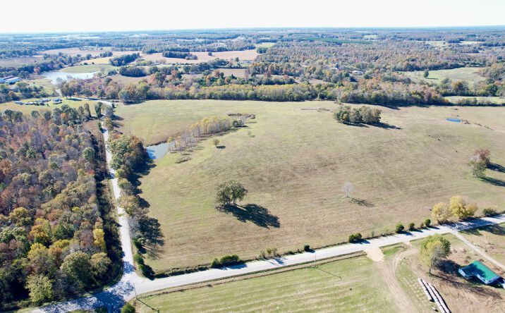 Pictures of Land property located at 0 Henryville Rd, Summertown, TN 38483 for sales - image #1
