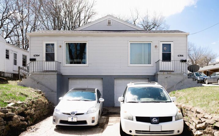 Pictures of Multifamily property located at 6306 Urbandale Ave, Des Moines, IA 50322 for sales - image #1