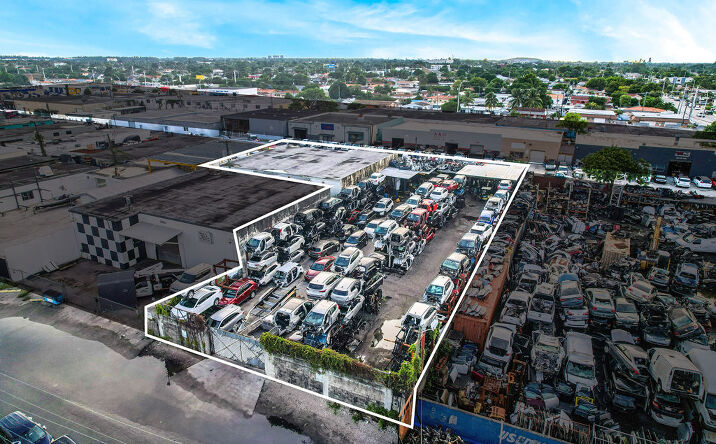 Pictures of Business for Sale property located at 5141 E 10th Ct, Hialeah, FL 33013 for sales - image #1