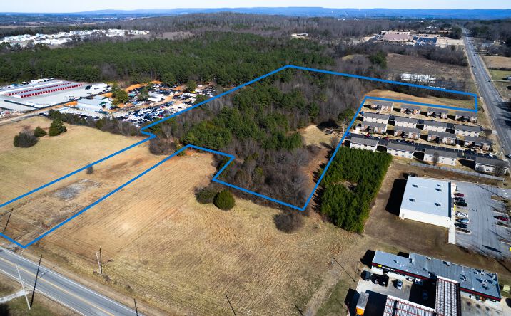 Pictures of Land property located at 4936 Meridian St N, Huntsville, AL 35810 for sales - image #1