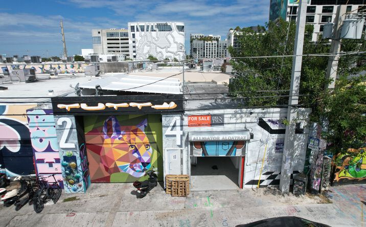 Pictures of Retail property located at 345 NW 24th St, Miami, FL 33127 for sales - image #1