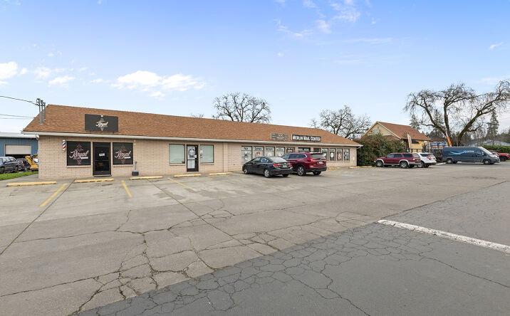 Pictures of Hospitality, Mixed Use, Office property located at 144 Merlin Rd, Merlin, OR 97532 for sales - image #1